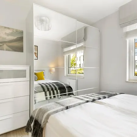 Elite Malczewskiego 109