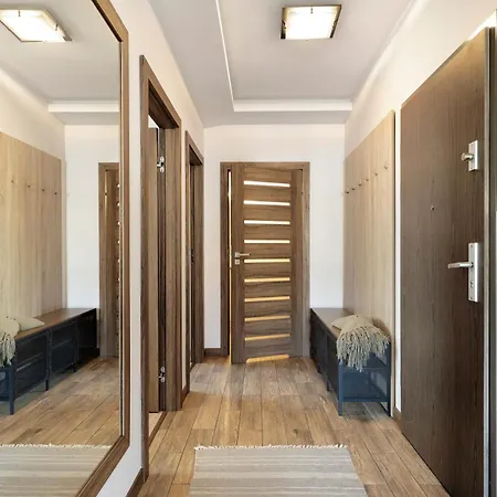 Apartament Elite Malczewskiego 109 *