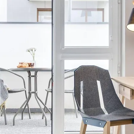 Blue By Elite Apartments *